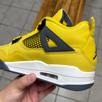 Jordan 4 Lightning (Worn)