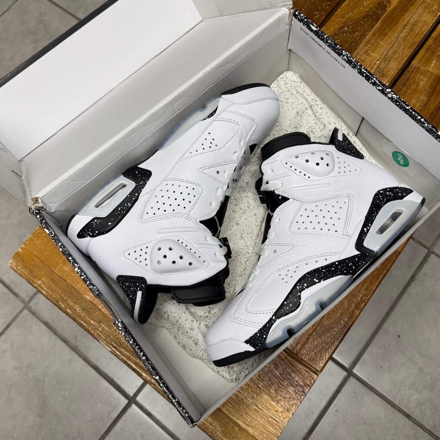 Jordan 6 Reverse Oreo (Worn)