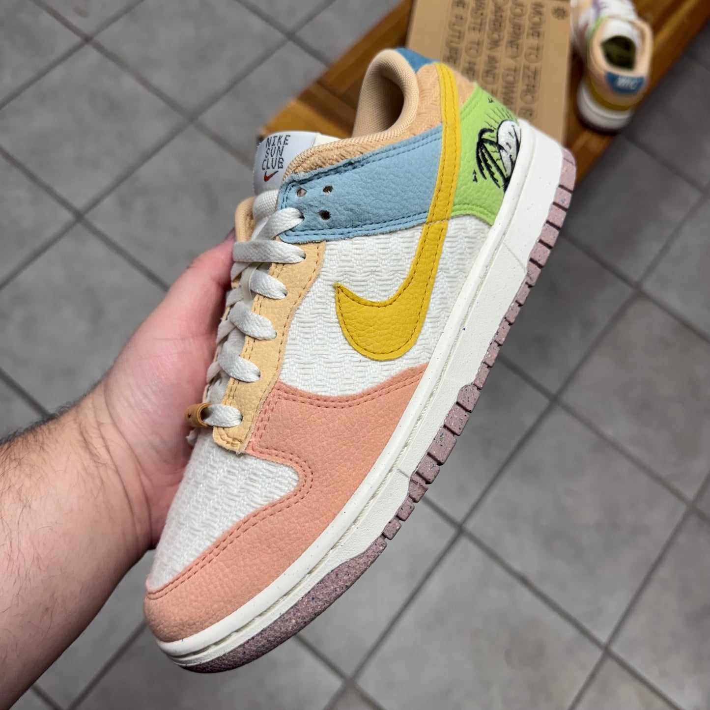 Dunk Low Sun Club (Worn)
