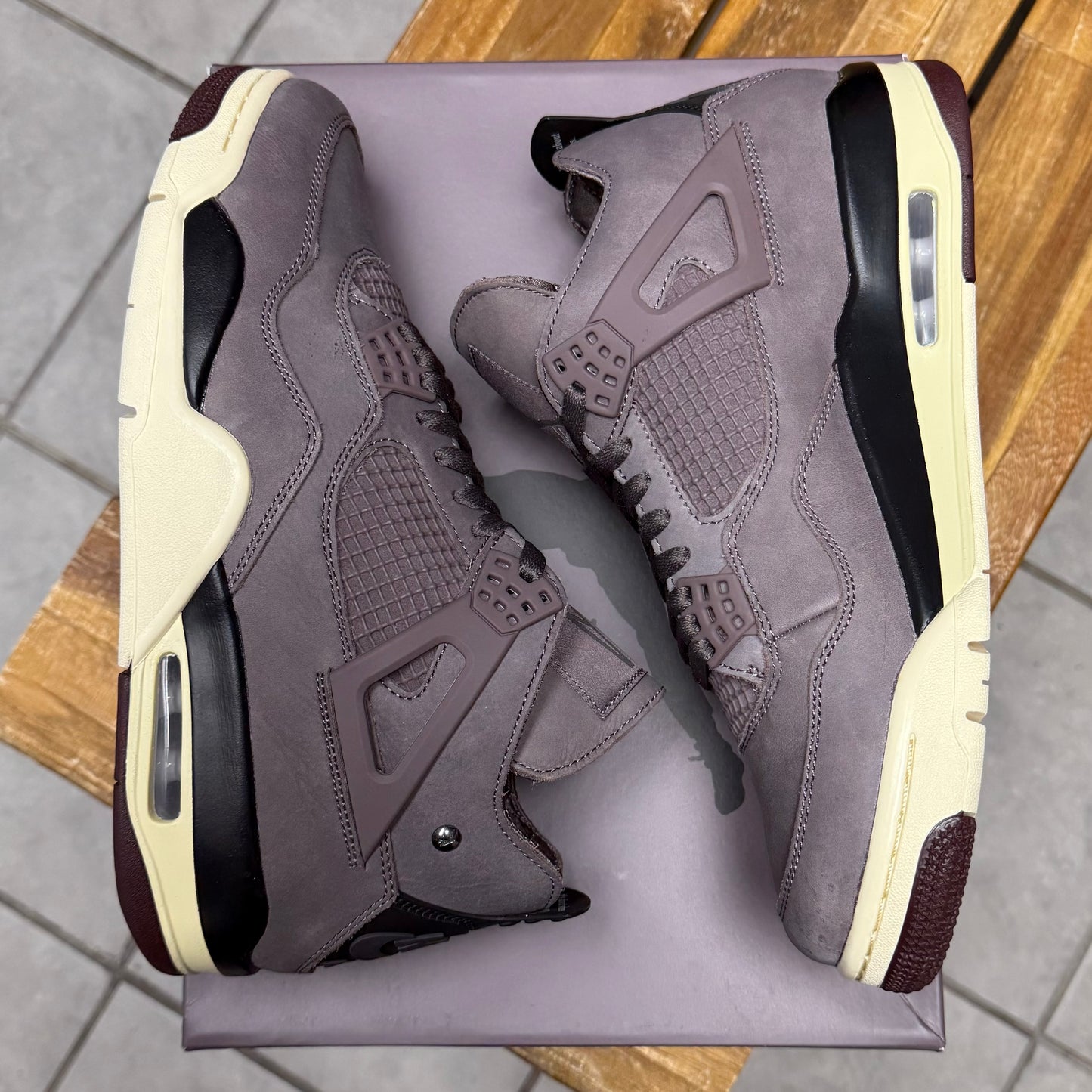 Jordan 4 x A Ma Maniére ‘Violet Ore’ (Worn)