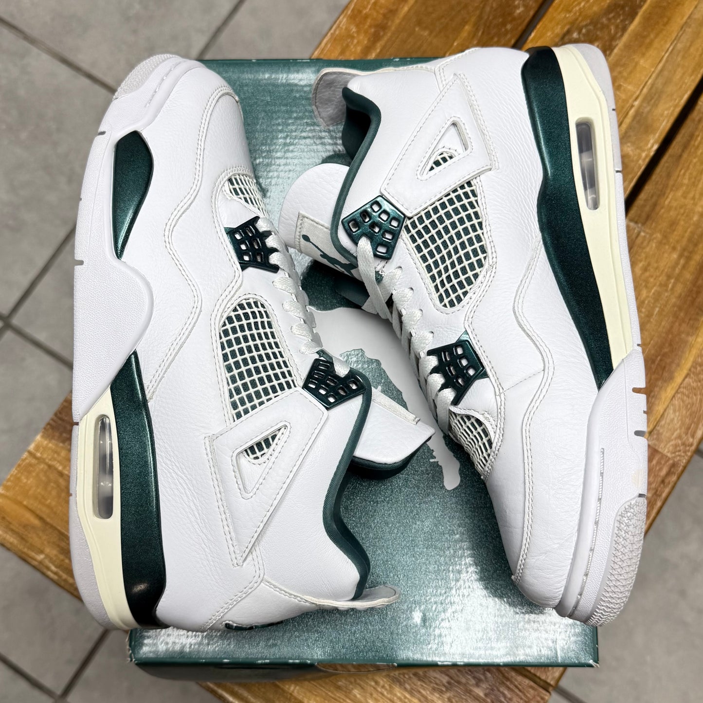 Jordan 4 Oxidized Green (Worn)