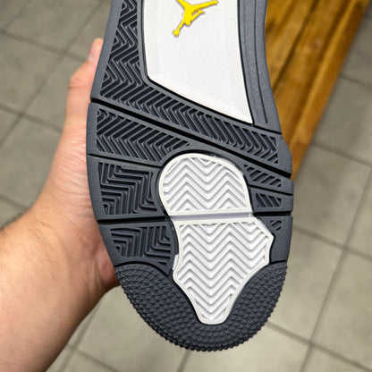 Jordan 4 Lightning (Worn)