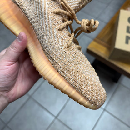 Yeezy 350 V2 Clay (Worn)