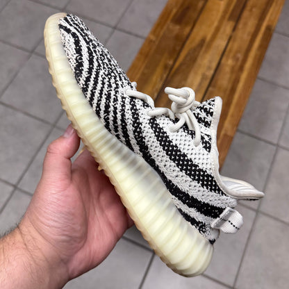Yeezy 350 V2 Zebra (Worn)