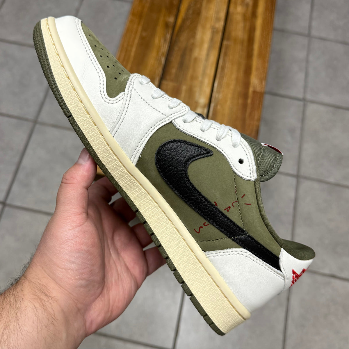 Jordan 1 Low OG x Travis Scott Medium Olive (Worn)