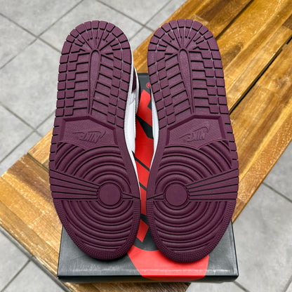 Jordan 1 High OG Bordeaux (Worn)
