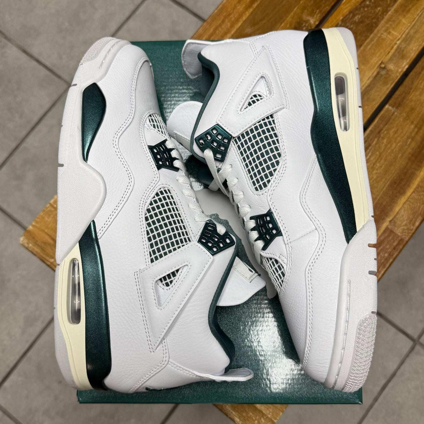 Jordan 4 Oxidized Green