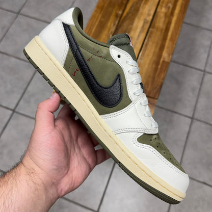 Jordan 1 Low OG x Travis Scott Medium Olive (Worn)
