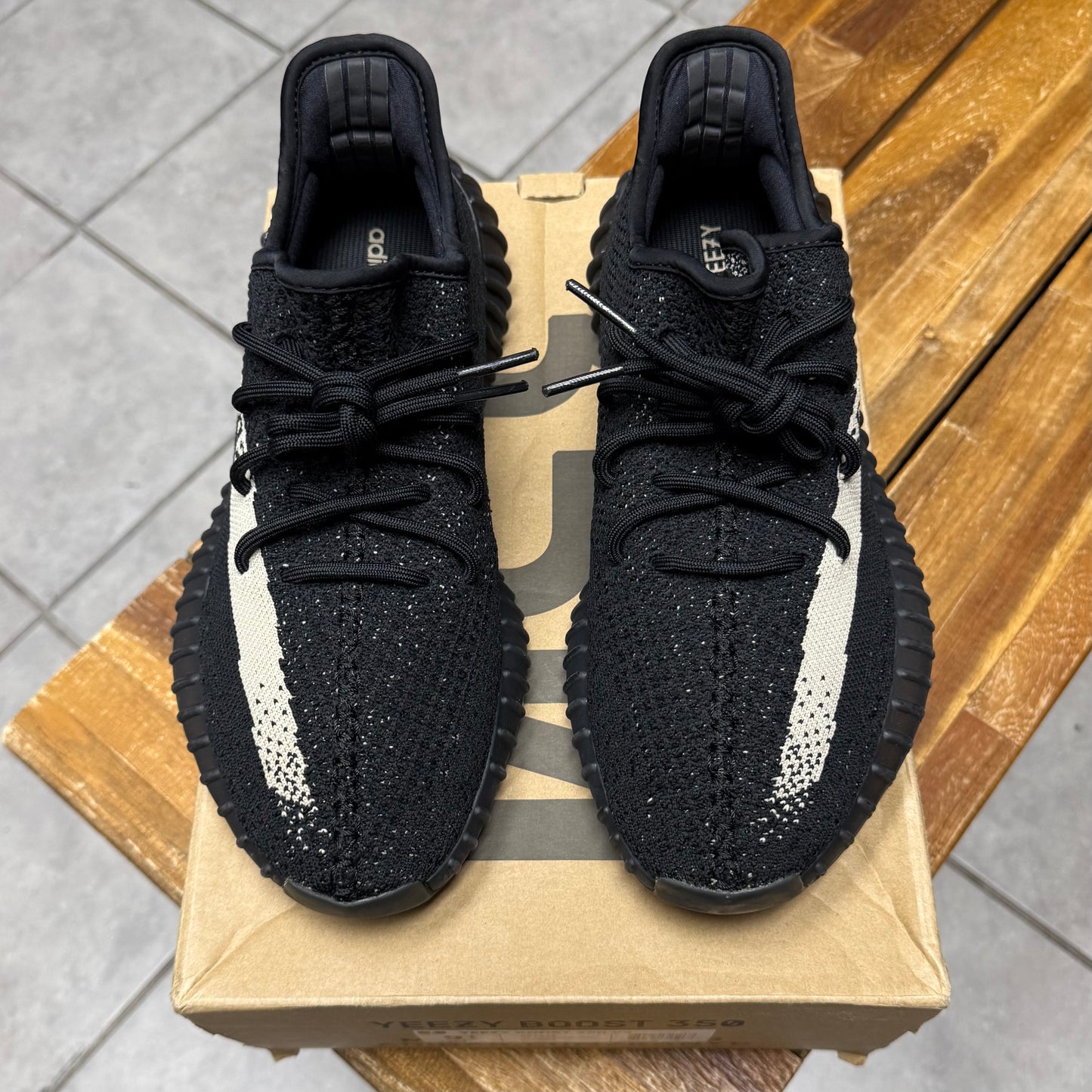 Yeezy 350 V2 Oreo (Worn)
