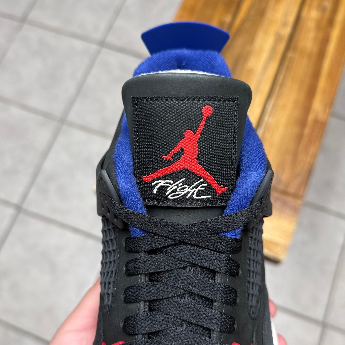 Jordan 4 Rare Air - White Lettering