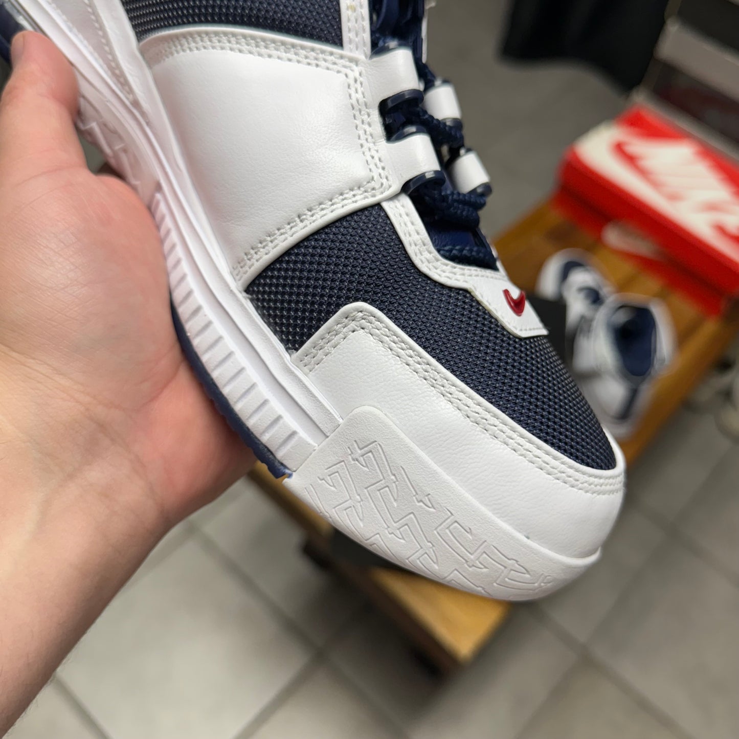 Nike Zoom LeBron 2 USA (Worn)