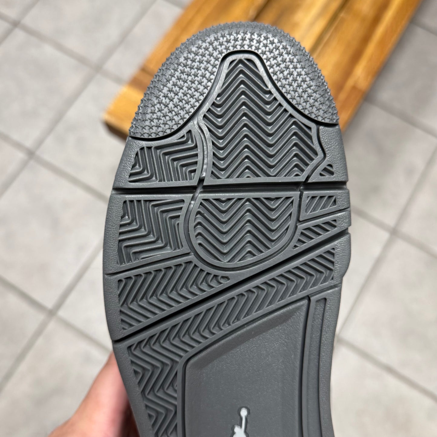 Jordan 4 Wet Cement (Worn)