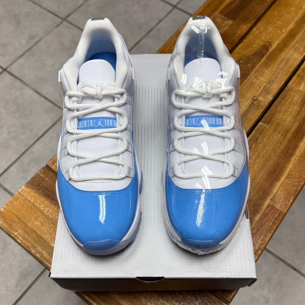 Jordan 11 Low UNC 2026