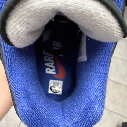 Jordan 4 Rare Air - White Lettering