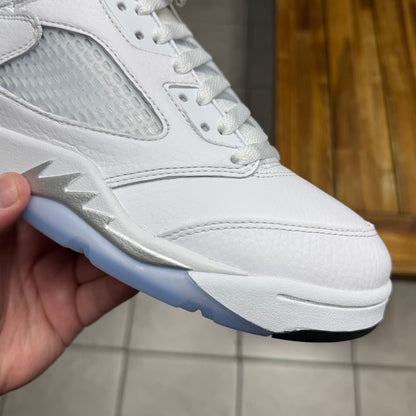 Jordan 5 White Metallic 2026 (Worn)