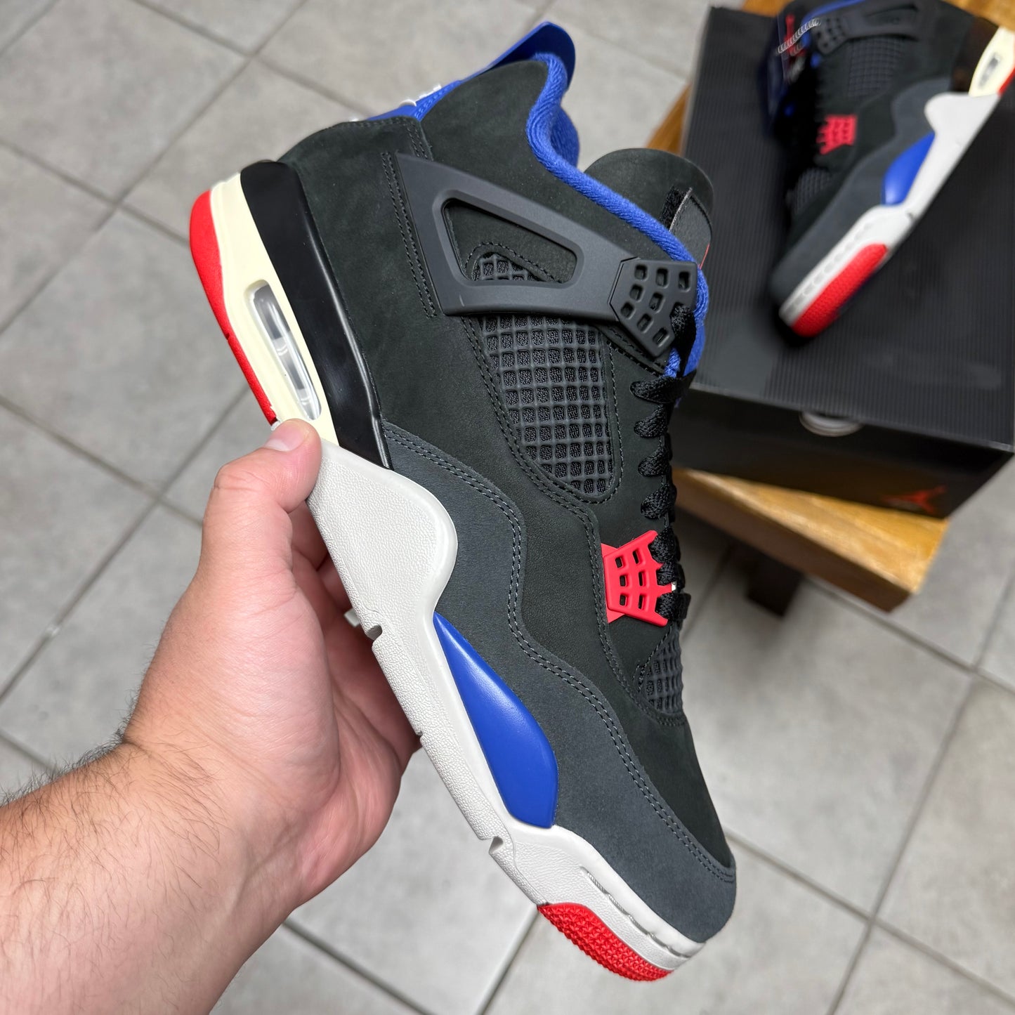 Jordan 4 Rare Air - White Lettering