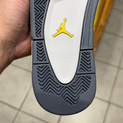 Jordan 4 Lightning (Worn)