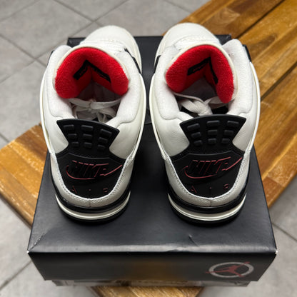 Jordan 4 Flight Club (Worn)