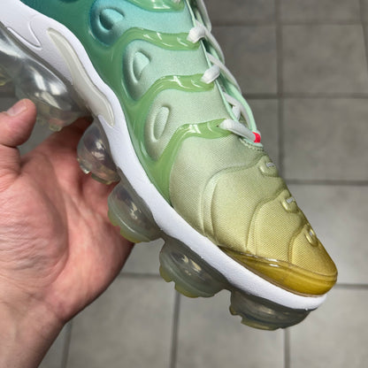 Nike Air VaporMax Plus Mint Foam Laser Blue (Worn)