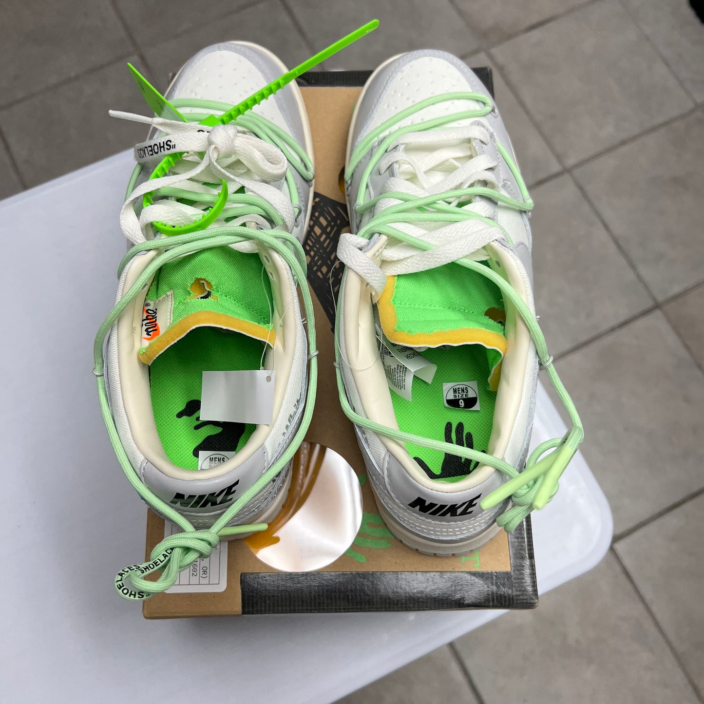 Dunk Low x Off-White Lot 7 of 50