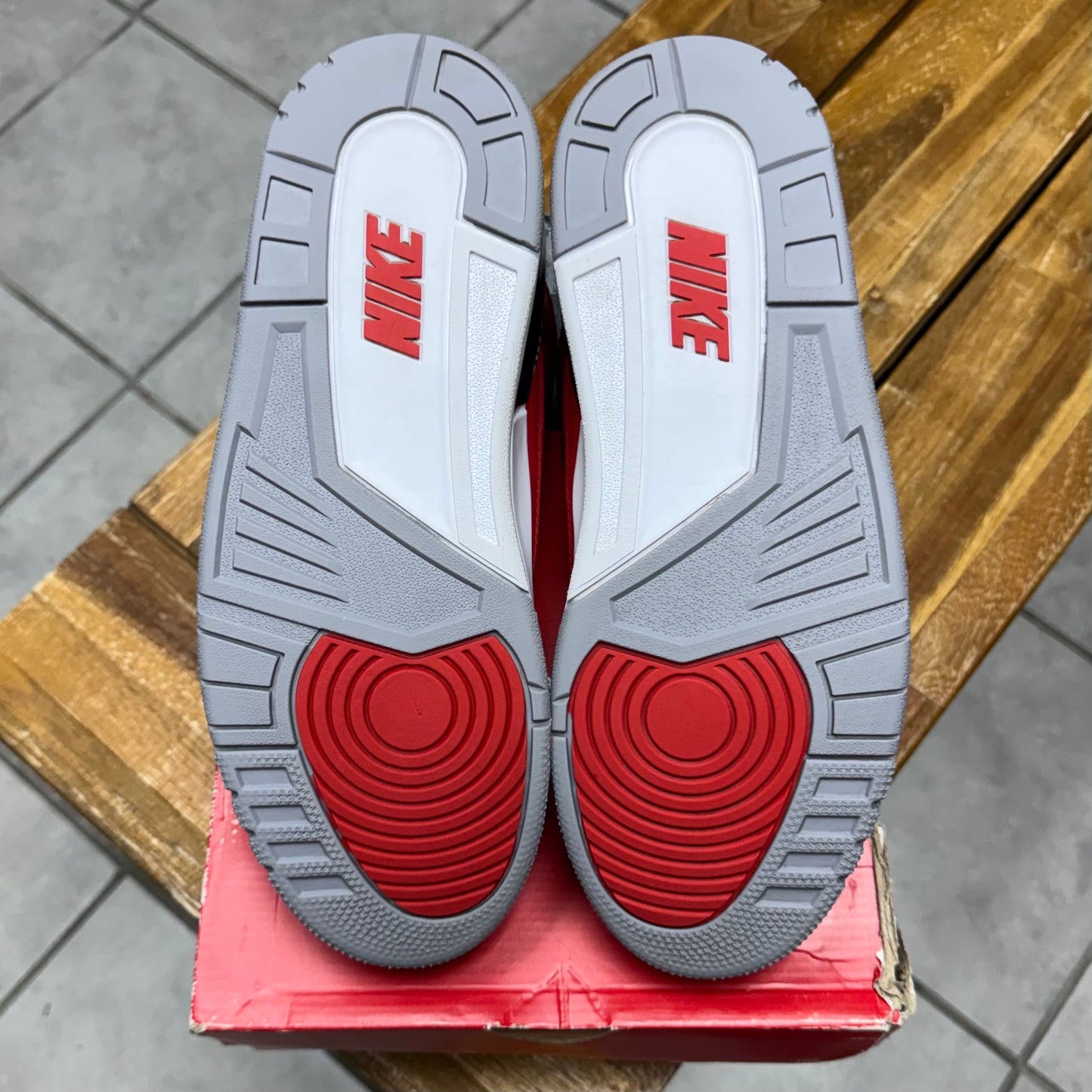 Jordan 3 Unite (Worn)
