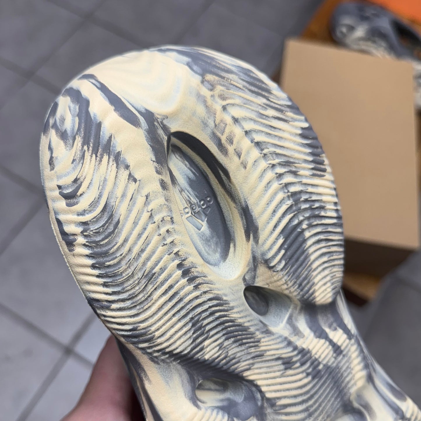 Yeezy Foam RNNR MXT Moon Gray (Worn)
