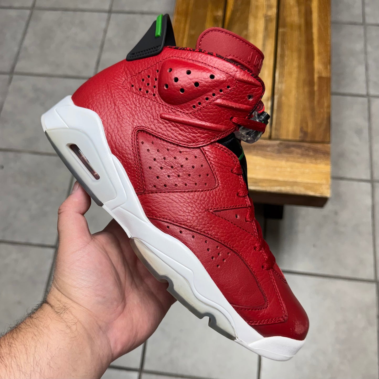 Jordan 6 History of Jordan (Worn)