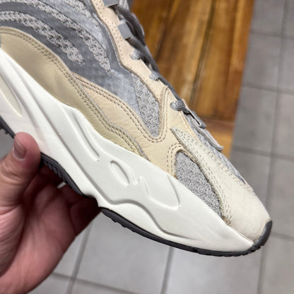 Yeezy 700 V2 Cream (Worn)