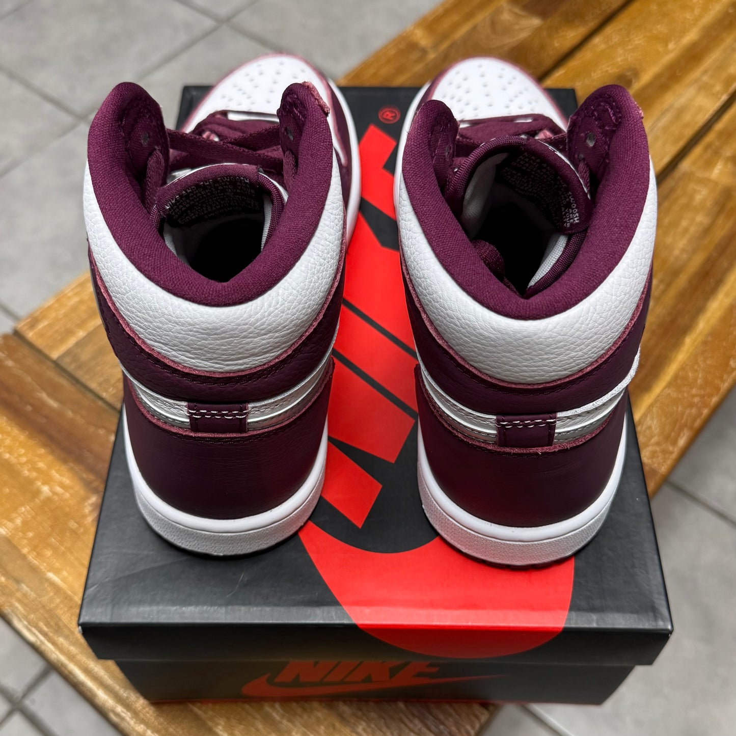 Jordan 1 High OG Bordeaux (Worn)
