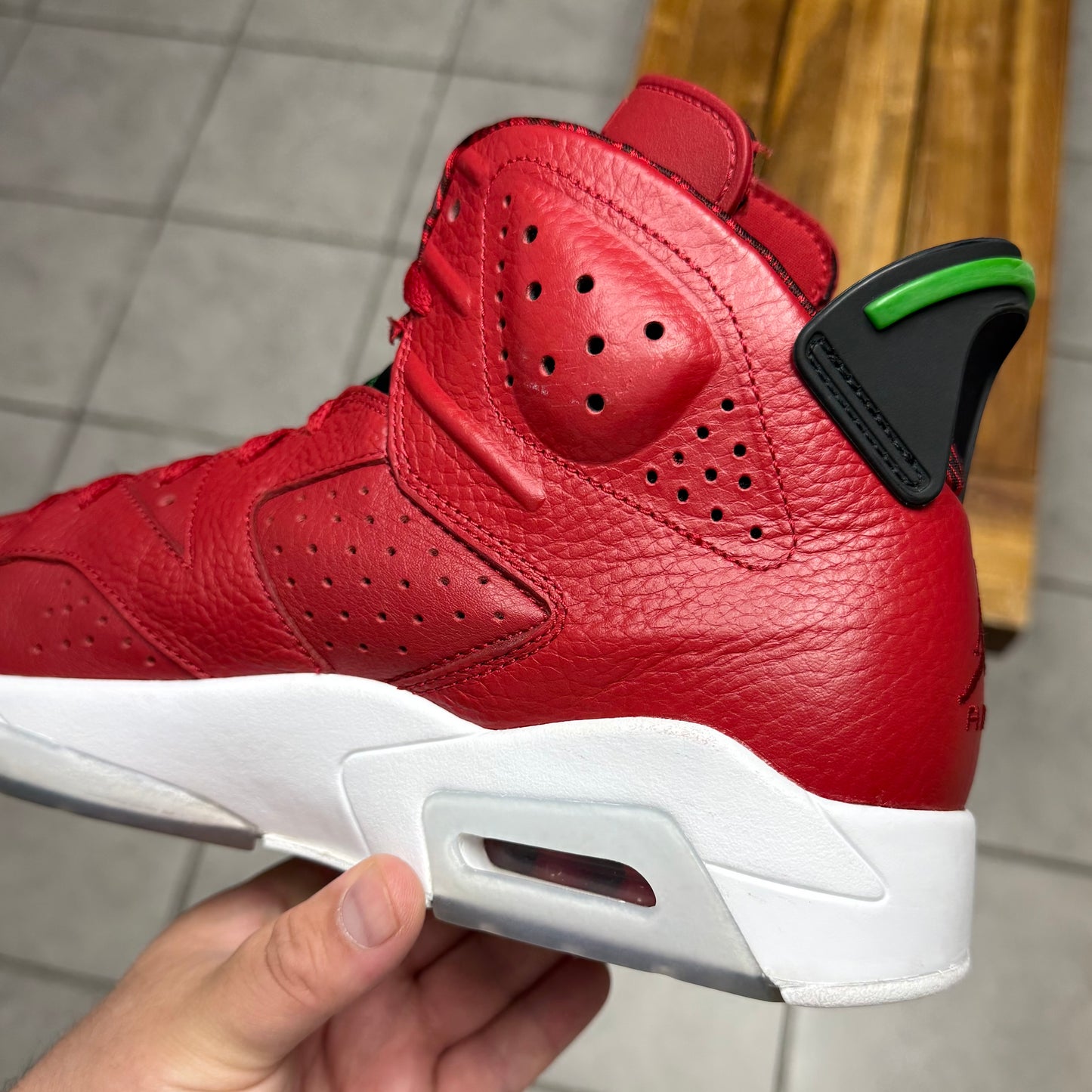 Jordan 6 History of Jordan (Worn)