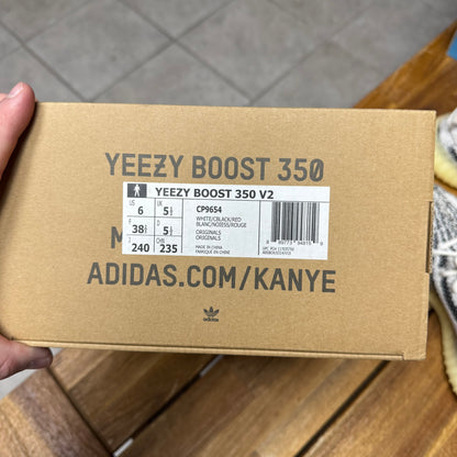 Yeezy 350 V2 Zebra (Worn)