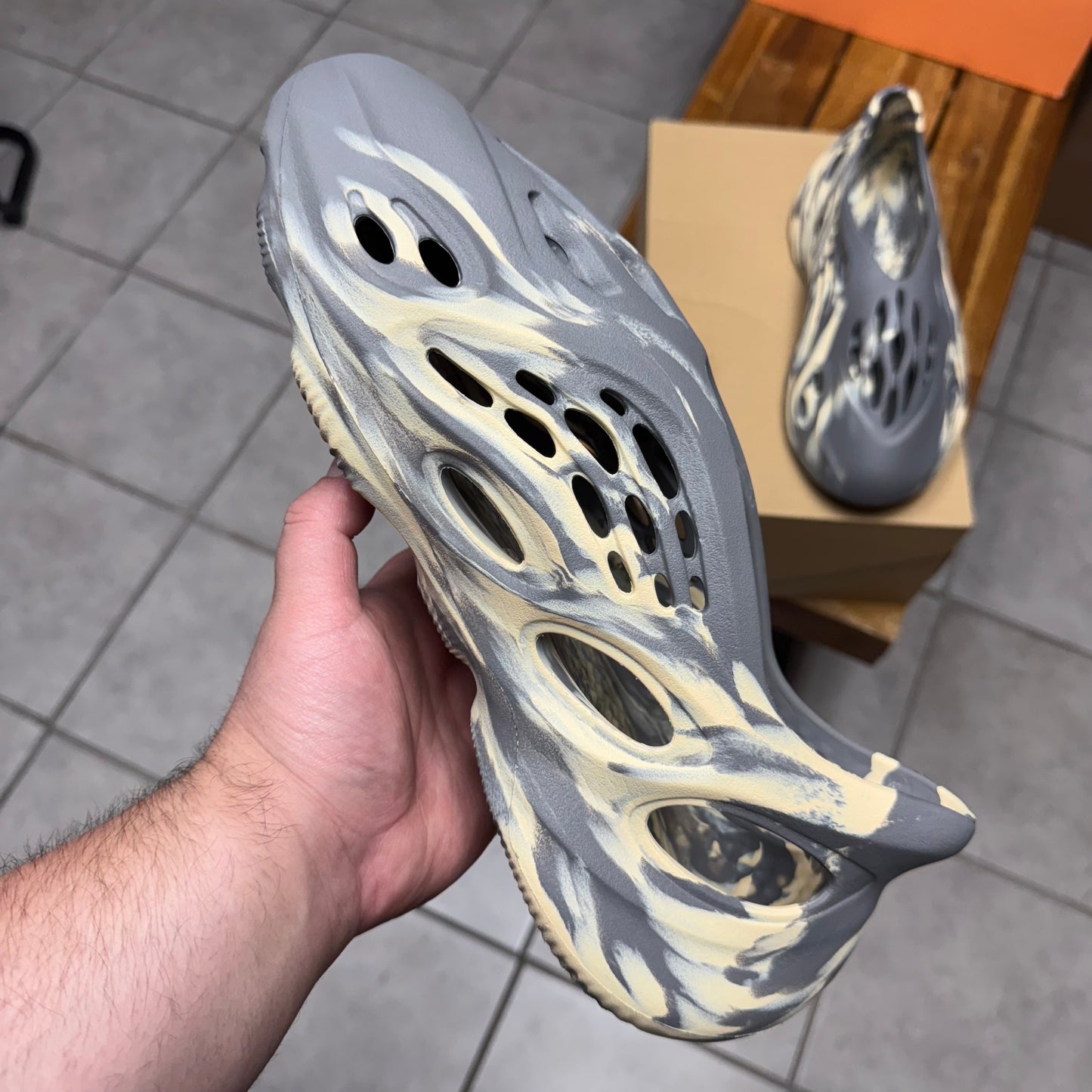 Yeezy Foam RNNR MXT Moon Gray (Worn)