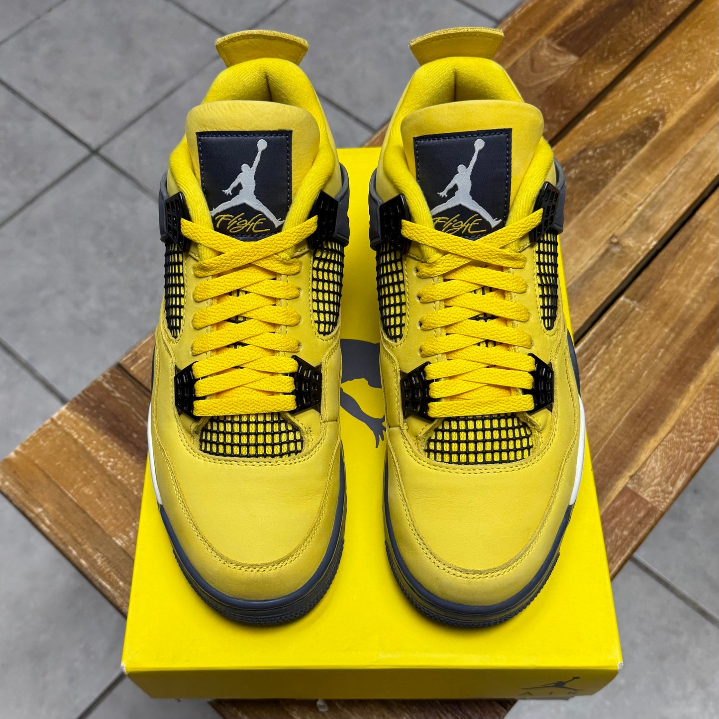 Jordan 4 Lightning (Worn)