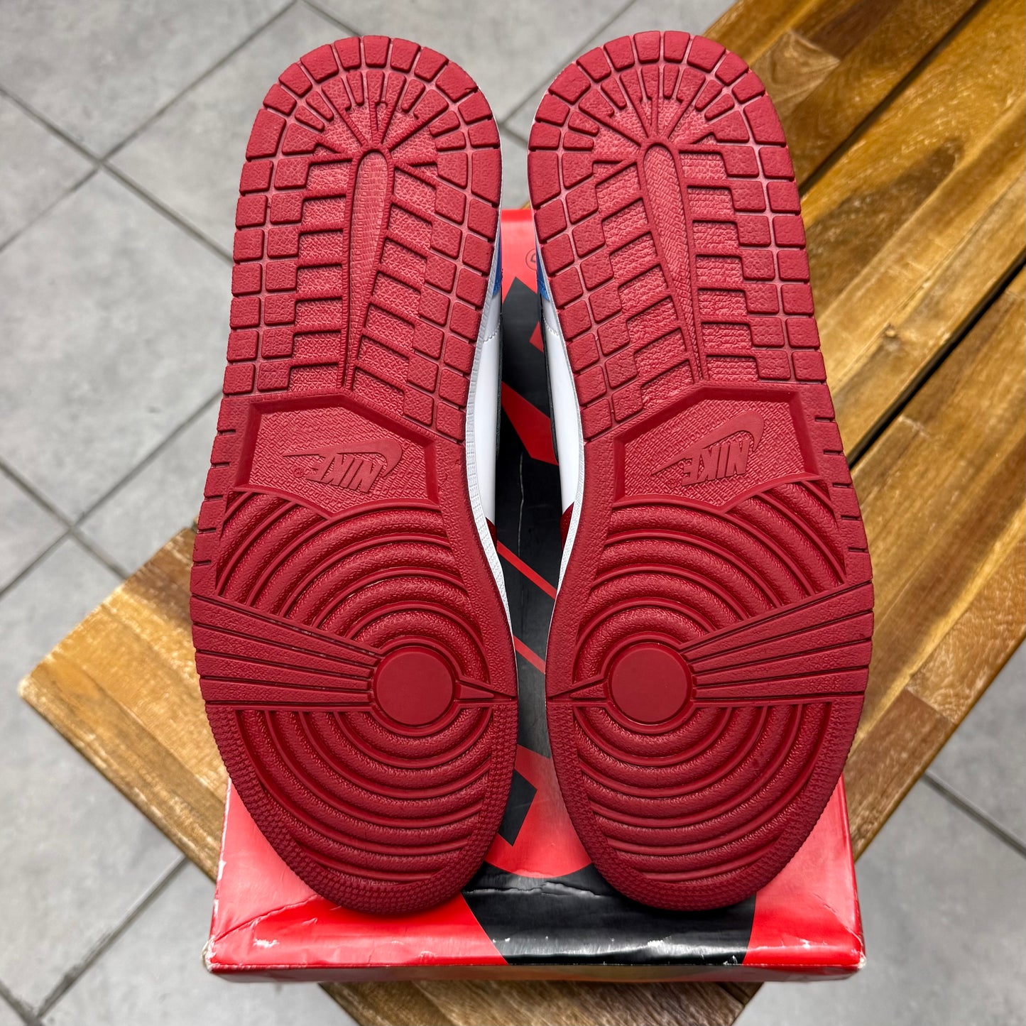 Jordan 1 High OG Fearless (Worn)
